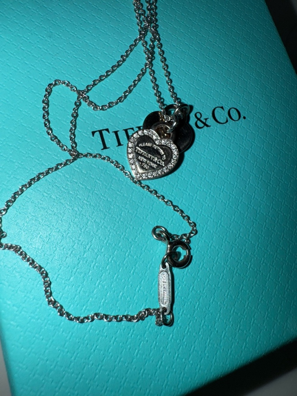 Tiffany & co 18k white gold mini double heart necklace w/ diamonds